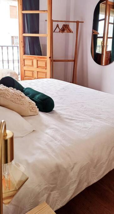 Serendipia: Tu Hogar En Este Blanco Pueblo Frigiliana Dış mekan fotoğraf